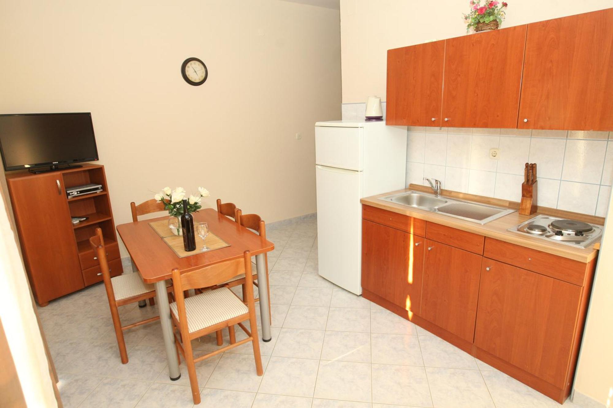 Sea View Apartments Nina Vrsi Ruang foto