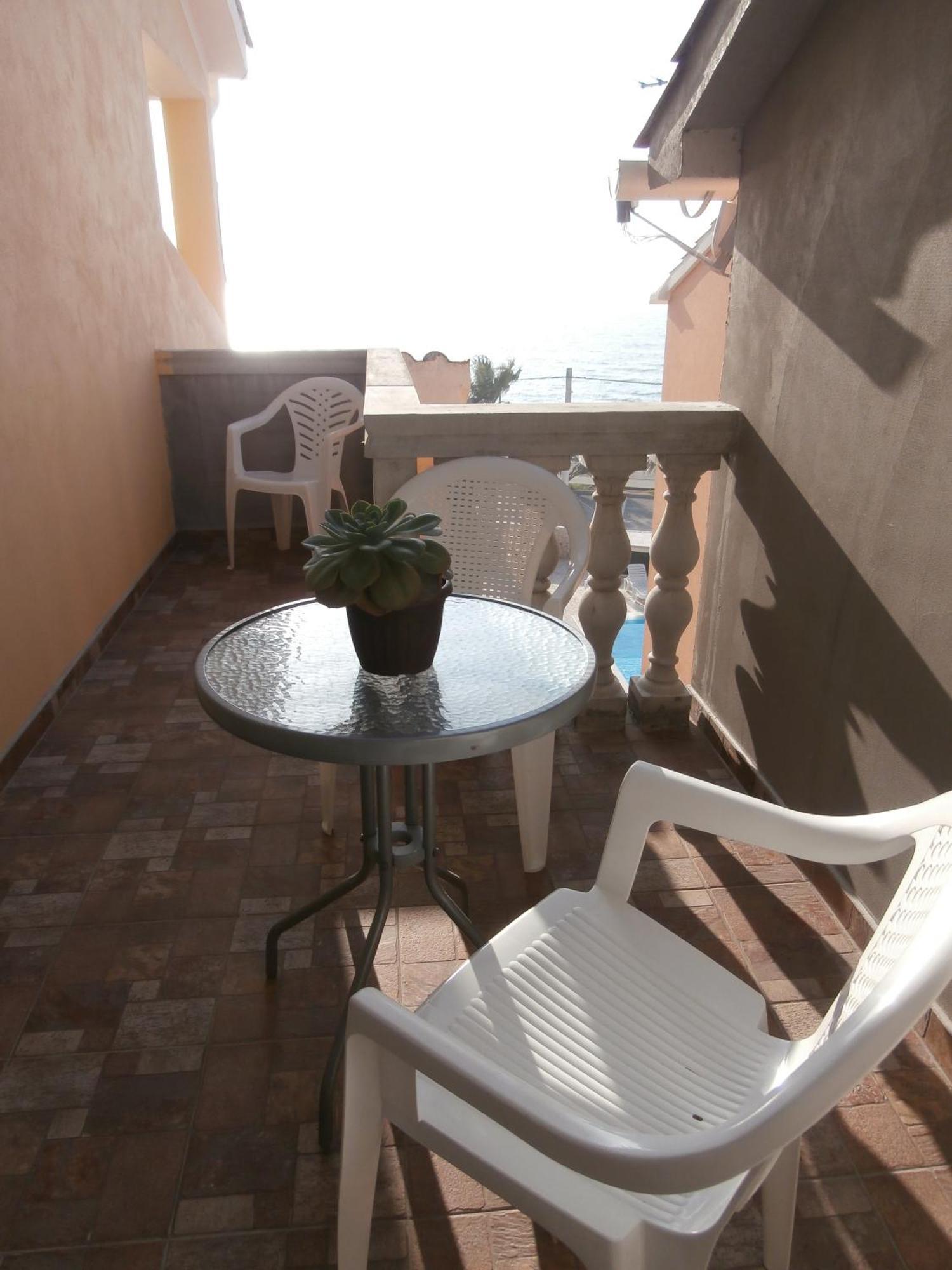 Sea View Apartments Nina Vrsi Ruang foto